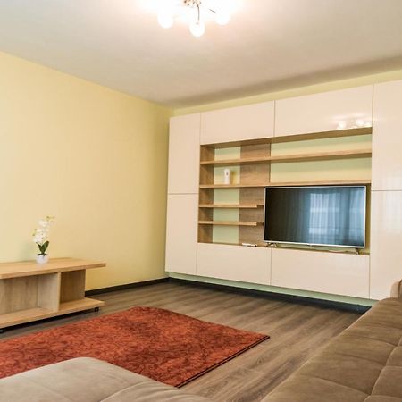Apartament Carol Davila Piteşti Exteriér fotografie