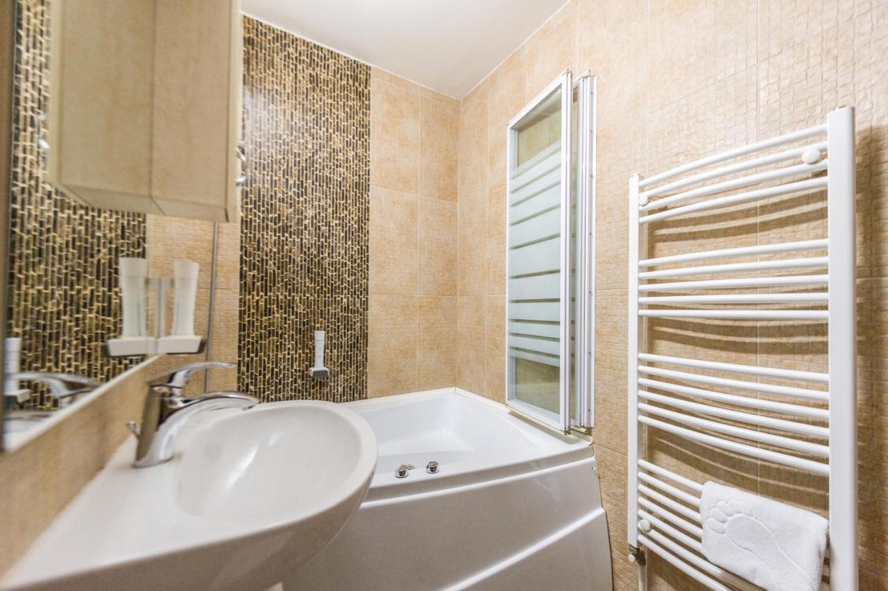 Apartament Carol Davila Piteşti Exteriér fotografie